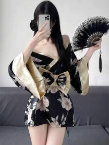 一套日式性感简约和服服装，包含连衣裙和腰带，适合角色扮演、派对、表演、各种节日穿着。