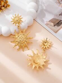 1 Pair Fashionable Bohemian Style Sunflower Earrings - Gold - View 3
