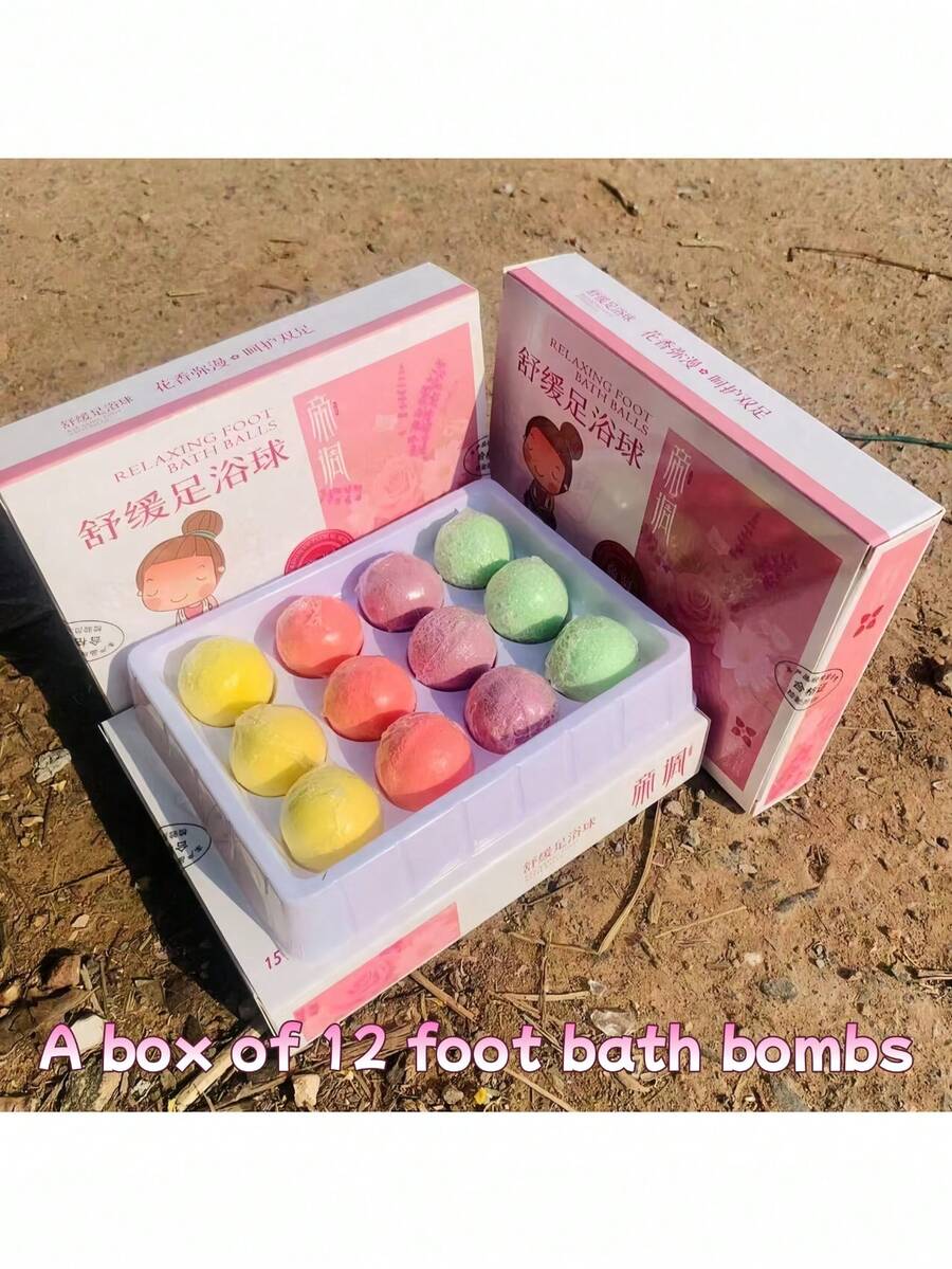 12 件装足浴球礼盒，滋润干燥肌肤并去除角质。足浴球富含精油和浴盐，纯手工制作。具有除湿、驱寒、助眠、消除异味和清洁脚气的功效。玫瑰足浴礼盒，心形足浴礼盒，适合作为朋友礼物、女士礼物、旅行用品、圣诞礼物、足浴用品、情人节礼物，是足浴必备佳品。