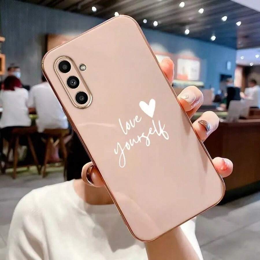 1pc Fashionable & Popular Solid Color Minimalist Electroplated Straight Edge Phone Case With English Heart Letter Pattern, Perfect Gift For Family, Friends, And Partners. Compatible With Apple 17, 17 Pro, 17 Pro Max, 16, 16 Pro Max, 15, 15 Pro Max/Galaxy A14, A54, S25 Ultra