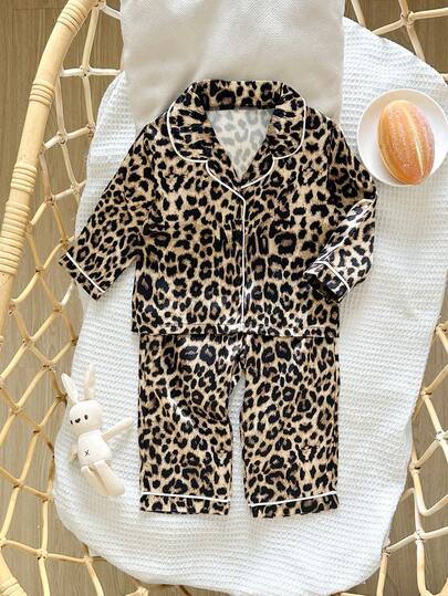Baby Girls' Cute Leopard Print Lapel Long Sleeve Pajama Set