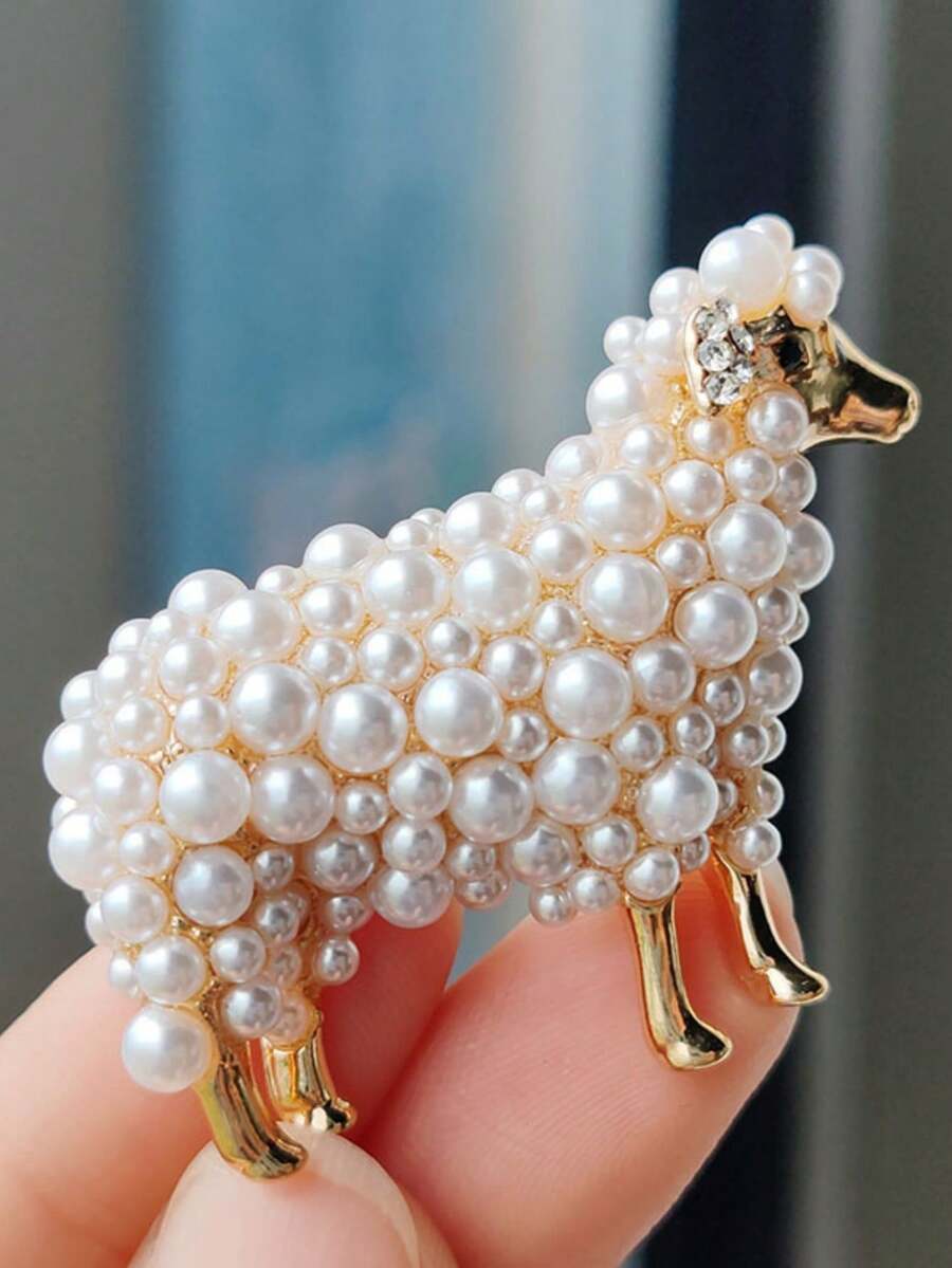 1pc Exquisite Sheep-Shaped Faux Pearl Brooch Pin - Elegant Rhinestone Accents, Fashionable Accessory For Scarves, Sweaters, Dresses, And Coats - Perfect Decoration For Any Occasion - White - View 1