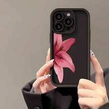 1个简约时尚大粉色花朵设计软壳，哑光黑色镜头框阶梯式设计，全方位保护，兼容苹果/红米/Infinix/Note/vivo/OPPO/荣耀等手机 - 黑色 - 查看 4