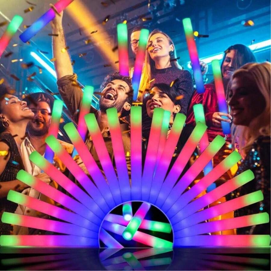 CamelParty Personalized LED Foam Glow Sticks 38/70/100 Pcs – Custom Light Up Party Favors For Weddings, Soft Glow Wands, Birthdays, Bachelorette Parties, Concerts & Celebrations - trắng - Xem 1
