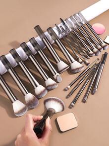 MAANGE 4pcs/8pcs/10pcs/15pcs/20pcs Professional Aluminum Makeup Brush Set, Travel Essential, Includes Foundation Brush, Blush Brush, Concealer Brush, Highlighter Brush, Powder Brush, Eyeshadow Brush, Eyebrow Brush, Lash Brush, Eyeliner Brush, Angled Brush, Soft Fiber Material, Portable, Ideal Gift For Women & Girls - Champagne - View 9