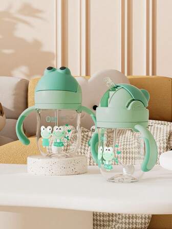 1个240毫升青蛙造型卡通儿童水杯，可爱宝宝学习杯，防尘防漏防震，透明耐用加重球，配有舒适手柄，适合6个月及以上宝宝，居家、户外、幼儿园均可使用，节日礼物