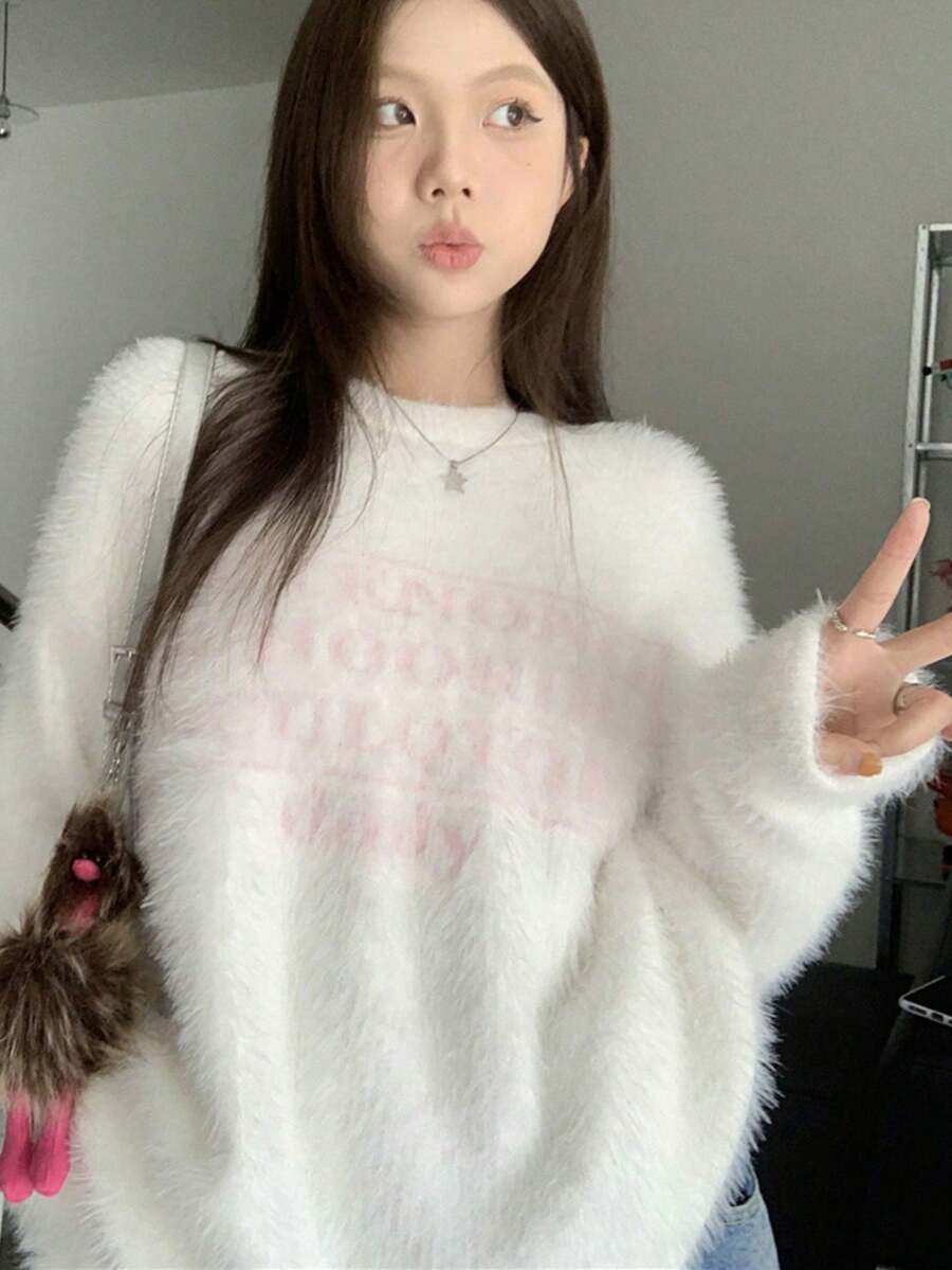 柔软蓬松字母印花宽松针织毛衣，女士秋冬款