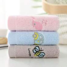3pcs Cartoon Soft Handkerchiefs, High Quality Skin-Friendly Face Towels, Hanging Design, Absorbent & Quick Drying, Bathroom & Home Essentials - Pink - View 6