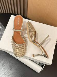 Xin Jing Shoes Giày cao gót nữ thanh lịch, giày bít mũi tròn đính đá, kiểu dáng khoét gót, thích hợp cho công sở và hẹn hò, kiểu giày bít mũi hở gót. - Vàng - Xem 10