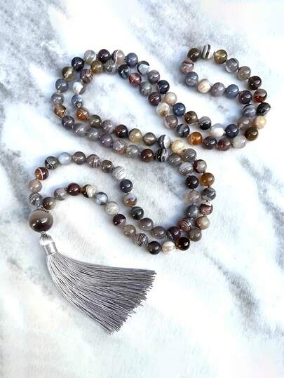 1 Bohemian Style Agate Prayer Beads Necklace Natural Stone Grey Botswana Agate108 Mala Necklace Elegant Meditation Jewelry Accessory For Men Women Holiday Gift