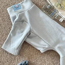 冬季狗狗衬衫 | 狗狗睡衣，四脚连体服，狗狗家居服，针织涤纶面料，适合中小型犬，可机洗，舒适的狗狗睡衣（适合中小型犬） - 柔软保暖的恢复服，弹性贴身设计，适合贵宾犬、比熊犬、法国斗牛犬、吉娃娃等犬种