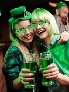 22/16/6/2 双装 2026 圣帕特里克节三叶草玻璃杯 - 趣味绿色派对玻璃杯，适合节日庆祝活动 - 彩色 - 查看 2