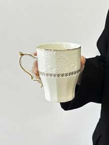 1pc European Style Embossed White & Gold Ceramic Mug, 280ML, With Handle, Coffee Cup, Breakfast Milk Cup, Home Afternoon Tea Latte Cup, Juice Beverage Cup, Couple Water Cup, Holiday Gift Cup, Gift For Family And Friends