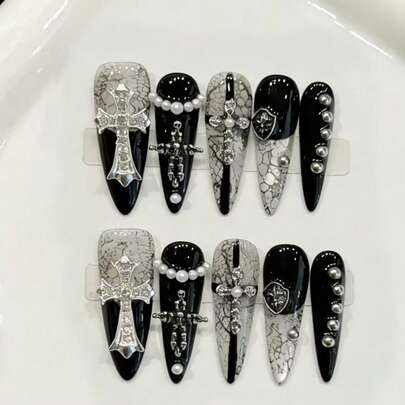 10片装长款尖头手工美甲贴片，适合派对和日常佩戴，黑色，暗黑系，易于佩戴；10片装Y2K风格手工美甲贴片，闪亮夺目，适合女孩和女士参加节日派对和日常佩戴；美甲用品；手工美甲贴片