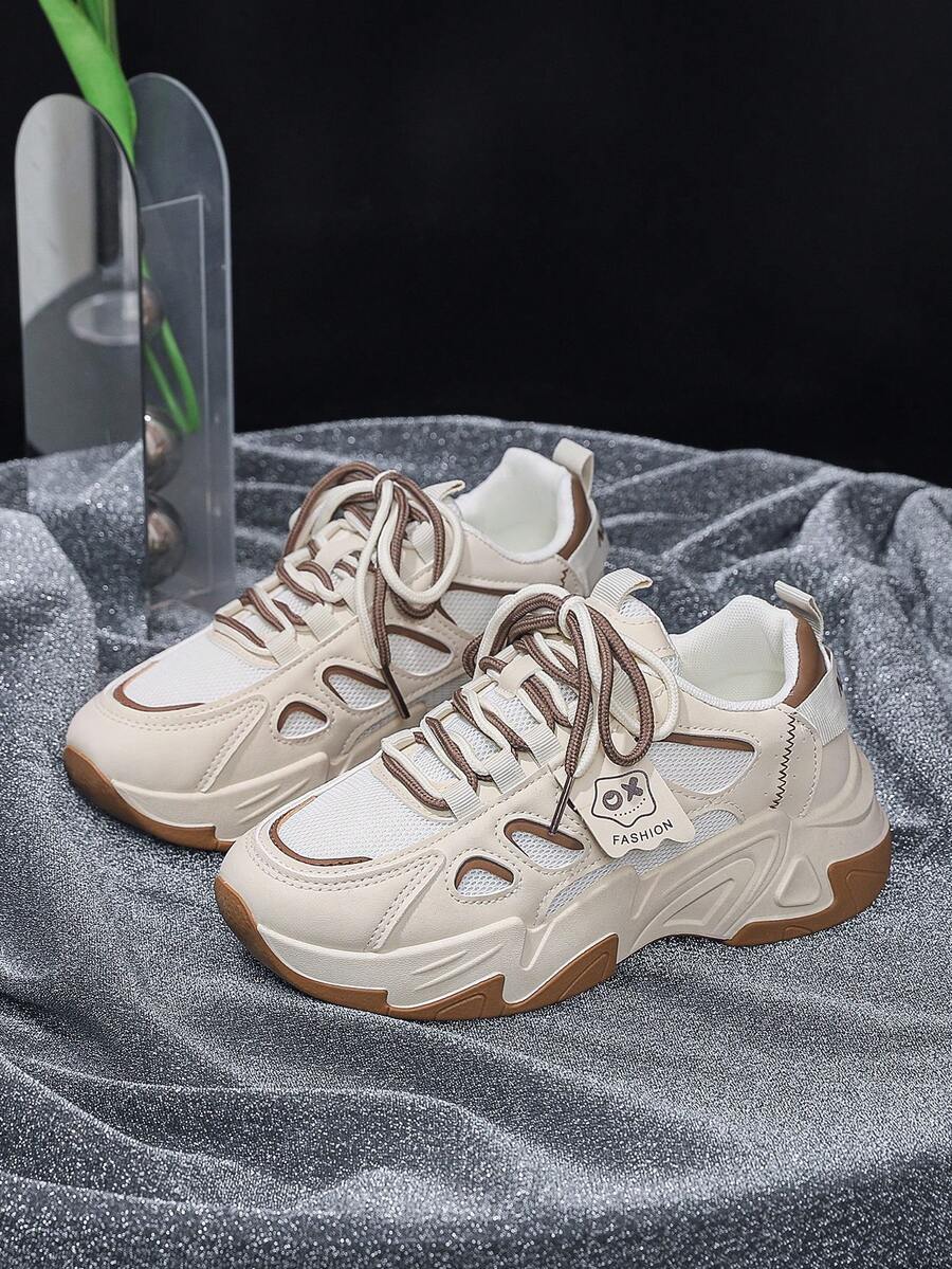 New Women's Casual Sports Shoes, Fashionable - Beige - View 1