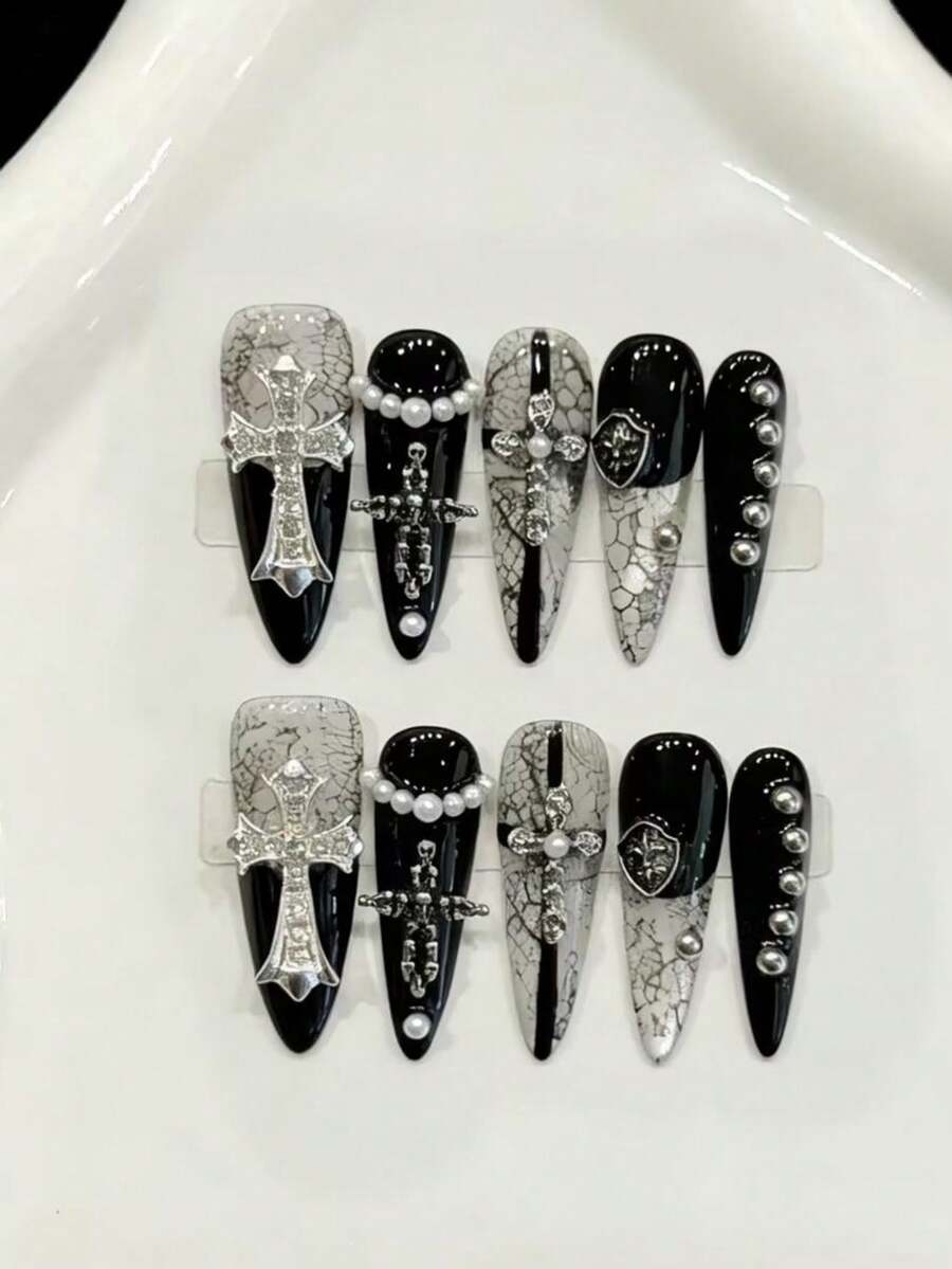 10片装长款尖头手工美甲贴片，适合派对和日常佩戴，黑色，暗黑系，易于佩戴；10片装Y2K风格手工美甲贴片，闪亮夺目，适合女孩和女士参加节日派对和日常佩戴；美甲用品；手工美甲贴片