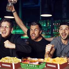 新款足球派对托盘纸船盒，世界杯美式足球主题炸鸡汉堡盒 - 彩色 - 查看 4