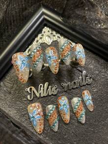 10片装杏仁形亚克力美甲套装,银色全覆盖式美甲贴片,3D蓝色钻石美甲装饰,手绘棕色豹纹和几何图案,搭配手工花卉贴纸,更显精致,适合可爱女孩的Y2K风格美甲套装,适合女性或女孩日常、派对和节日佩戴(包含:一片果冻胶和一条摩擦贴)。美甲用品 - 彩色 - 查看 3