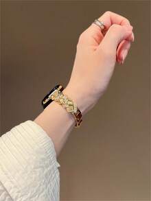 Chic Apple-Inspired Wheat & Diamond Bracelet Watch Band With Freely Adjustable Sizing | Sparkling Textured Design & Cute Apple Charm, Compatible With Apple Watch Ultra/SE/Series 11/10/9/8/7/6/5/4/3/2/1 | Fits 38mm 40mm 41mm 42mm 44mm 45mm 46mm 49mm