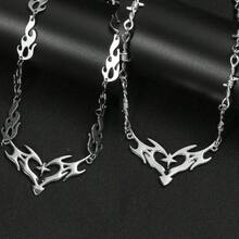 1pc Silver Punk Gothic Stylish Cross, Thorn, Wire Mesh, Flame Heart Pendant Necklace, Suitable For Men, Halloween, Party, Holiday Gift