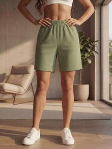 DEVIT - Short 3/4 negro para mujer estilo casual, tela rib acanalada elástica, pretina ancha sin jareta ni bolsillos, diseño básico cómodo y versátil hasta la rodilla ideal para outfits diarios, deportivos o de descanso - verde menta - Ver 4