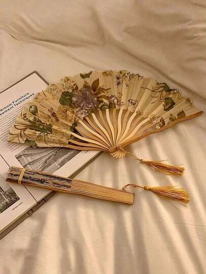 1/2PCS Folding Bamboo Fan For Girls With Tassel & Flowers, Chinese Traditional Costume Dance Prop Vintage,Girls' Bamboo Folding China-Chic Small Fan Tassel Flower Props Costume Ancient Costumedance Bamboo Fan,Elegant, Comfortable And Gorgeous Style,Photography Props Can Be Carried And Folded With You In Summer,For Weddings,Gift,Wedding Parties,For Parties, Proms, Outings