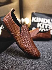 男士套脚乐福鞋，休闲软底皮鞋，透气驾驶莫卡辛鞋，棕色 - 棕色 - 查看 12