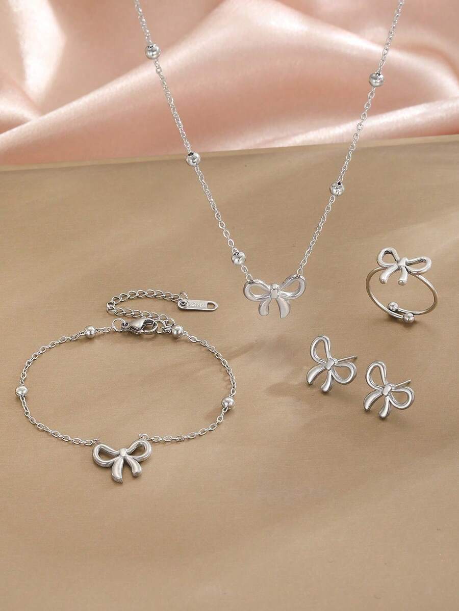 5件套优雅不锈钢蝴蝶吊坠项链、手链、耳环和戒指套装，适合女性日常佩戴，可用作珠宝配饰或礼物，也适合派对、婚礼、情人节、生日和其他场合。 - 銀色 - 查看 1