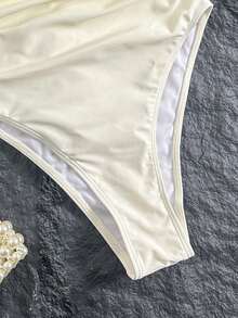 Nuovo costume da bagno elegante monospalla con arricciature e schiena scoperta, di colore unito, adatto per donna, spiaggia, festa in piscina, vacanza estiva bianca - Bianco - Visualizzare 7