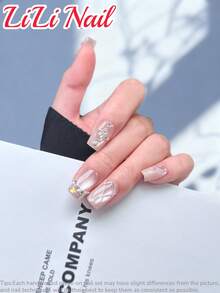 10 pièces d'autocollants pour ongles en acrylique faits à la main, de taille moyenne, de forme carrée, de couleur rose, dans un style holographique, avec French Tip, strass, paillettes, effet œil de chat, lignes géométriques, nail art mignon, à prix abordable, réutilisables, comprenant des outils pour les ongles, convenant pour les déplacements quotidiens, les fêtes et le bureau, cadeau idéal