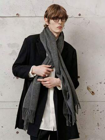 1 st. enfärgad halsduk i konstkashmir, med tofsar och julkänsla, varm och snygg vinterhalsduk för kvinnor