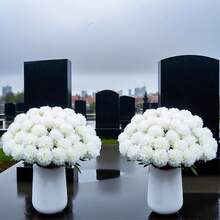 5pcs Artificial White Chrysanthemum Flowers - Lifelike Fake White Flowers - UV Resistant - For Home/Outdoor/Wedding/Apartment/Garden/Elegant Gravestone Decoration, Suitable For Funeral, Memorial, Thanksgiving, Halloween, Christmas, Autumn/Winter Decor