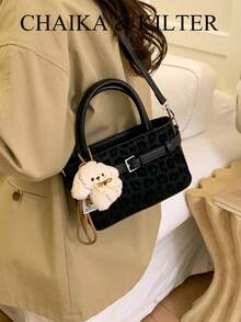 1 chiếc túi xách nữ CHAIKA & KILTER bằng da PU màu trơn, túi tote thời trang có hai quai xách, dây đeo vai có thể điều chỉnh, khóa kéo, phù hợp cho đi chơi hàng ngày, hẹn hò, đi làm (Kèm mặt dây chuyền) - màu đen - Xem 7