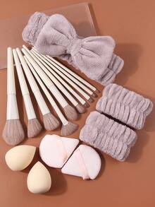 17pcs Practical Makeup Brush Set - Face Powder Brush, Blush Brush, Contour Brush, Concealer Brush, Eyeshadow Brush Set & Dry/Wet Makeup Sponge Puff, Fan Brush & Soft Headband Wristband - Multicolor - View 2