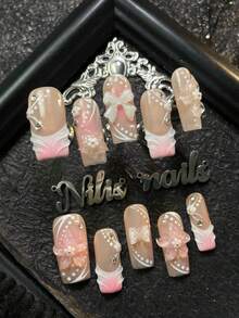 Bộ 10 móng giả thủ công phủ kín hoàn toàn, móng vuông, móng hồng nhạt & móng trắng kiểu Pháp, nhuộm hồng tie-dye, phụ kiện trang trí móng 3D hình nơ, hoa & đá quý, họa tiết hình học vẽ tay & giọt nước ba chiều, bộ móng nghệ thuật phong cách Y2K, thích hợp cho các bạn gái và phụ nữ tham dự các buổi tụ họp, tiệc theo chủ đề và các hoạt động khác, kèm theo 1 dũa móng mini và 1 nhãn dán hai mặt. - Màu Hồng baby - Xem 2