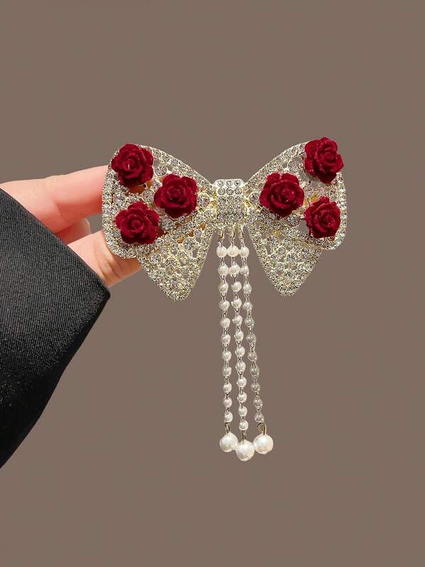 1个新款中国风植绒花朵蝴蝶结流苏发夹，优雅发髻发簪，复古宫廷风铁合金发饰，适合春、夏、秋、冬四季佩戴。