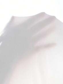 男士二合一长袖T恤，轻薄叠穿设计，短款下摆，春夏轻盈透气，饰有圣母玛利亚十字架图案，时尚休闲日常街头风，送礼佳品 - 黑與白 - 查看 11