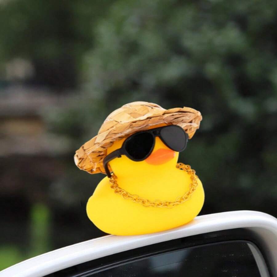 Vịt cao su trang trí xe hơi Wonuu, Vịt cao su gắn trên bảng điều khiển xe, Chú vịt nhỏ dễ thương đội mũ rơm, đeo vòng cổ và kính đen. - Nhiều màu - Xem 1