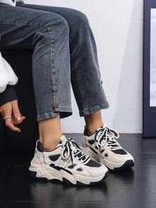 New Fashionable Women Casual Sports Shoes - Black - View 5