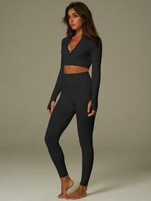 UONNOU 女士运动塑身套装，长袖长裤两件套，拉链全开衫，麦粒纹理罗纹条纹，无缝针织面料，收腰、收腹、提臀，全身塑形，运动拇指孔设计，适合运动、户外瑜伽、轻度锻炼、跑步锻炼和日常休闲通勤街头时尚穿着，四季皆宜，秋冬季款式。