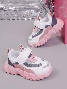 1 par de zapatillas casuales de malla transpirable y suela plana, unisex. Zapatillas deportivas para niños con suela suave y antideslizante, zapatos de estudiante versátiles y de moda, adecuados para primavera y otoño. - Beis - Ver 3