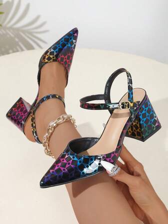 Nya flerfärgade geometriska mönster spetsig tå vintage modern rygglös grova högklackade damskor