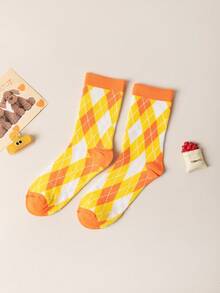 5 Pairs Retro Diamond Geometric Pattern Sports Socks, 1 Pair Of Each Color In The Set