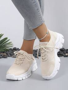 新款透气轻便网面针织系带休闲鞋，可水洗女士运动鞋、跑步鞋、步行鞋、公路鞋