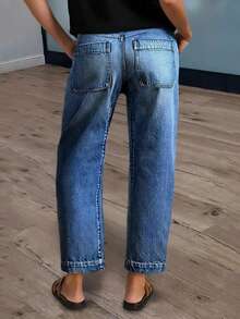 Women's Casual Elegant Light-Washed Tapered 7/8 Length Jeans With Pockets And Pleated Details, Medium Stretch Fabric - Dark Wash - View 2