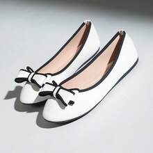 Women's Flat Shoes, Paisley Pattern Elegant Stylish Vacation Avant-Garde Basic Commute Casual Bohemian Asymmetric Pleated Bow Buckle Apricot Slip-On Quad-Strap Shoes, Suitable For Office, Home, Gym, Outdoor, Spring/Summer/Autumn/Winter - White - View 10