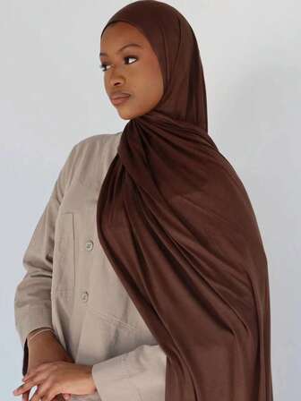 1 st. mjuk huvudduk i mjölksiden, enfärgad jersey för kvinnor, lång halsduk i arabisk stil, konservativ enfärgad huvudduk, lämplig för dagligt bruk