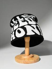 2025 New Letter Knit Beanie Hat, Unisex Fashion Street Hip Hop Skull Cap, Autumn/Winter - Black and White - View 1