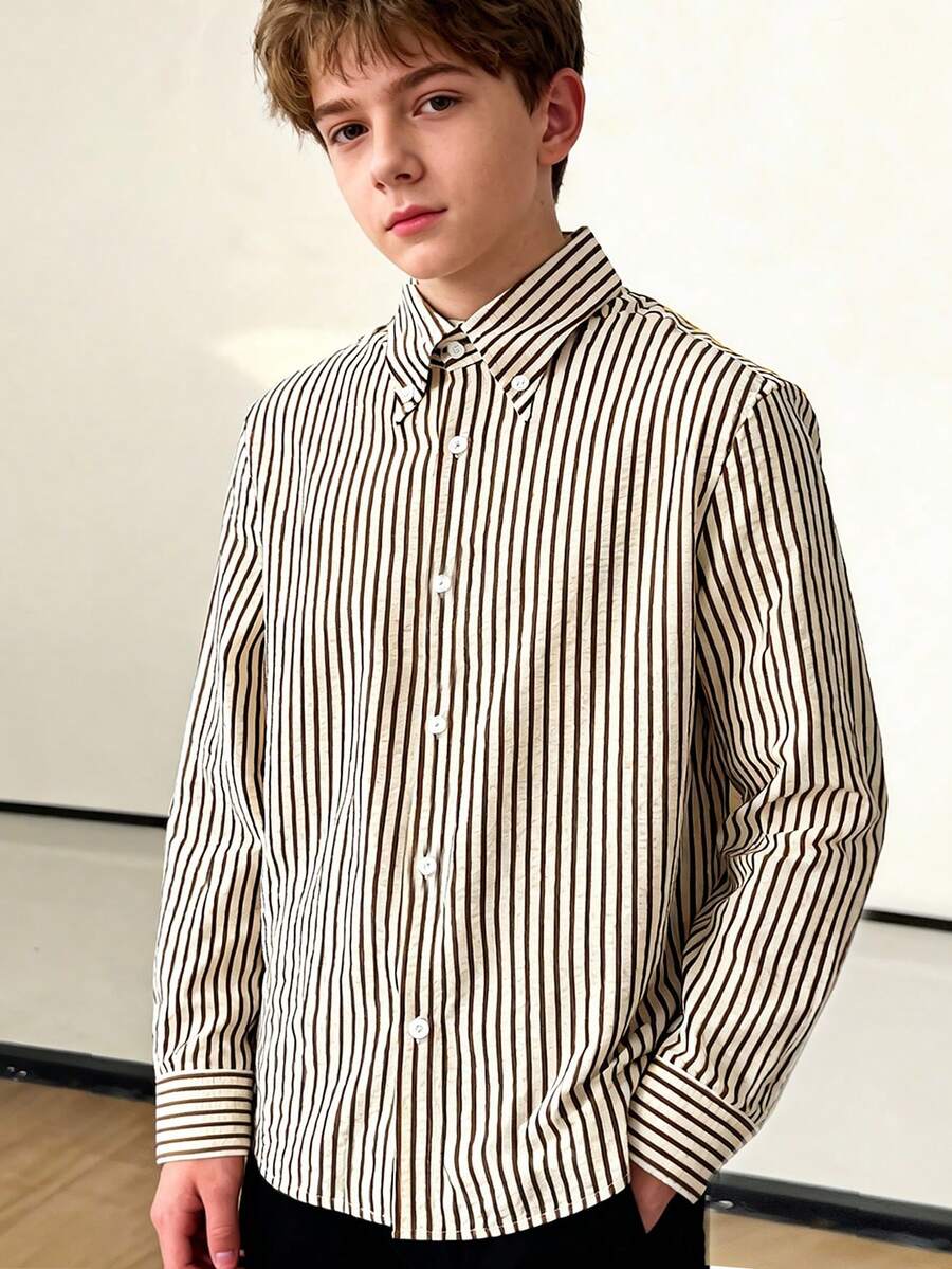 Áo sơ mi sọc Colorblock dành cho bé trai tuổi teen, áo sơ mi dài tay họa tiết đơn hàng khuy, phù hợp với mọi mùa, thoải mái và thời trang cho trang phục thường ngày, đi học, du lịch và kỳ nghỉ ở bãi biển - màu nâu - Xem 1