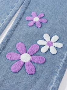 Girls' Distressed Denim Jeans, Loose Fit With Cute Floral Design, Versatile For Everyday Wear - Light Wash - View 5